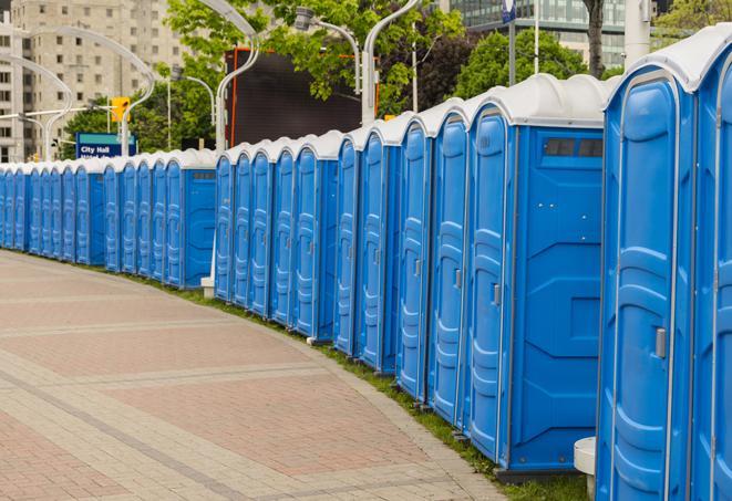 deluxe portable restroom units with air conditioning, hot water, and music for maximum comfort in Big Rock